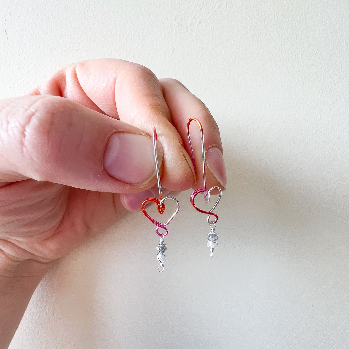 💗 Love Frequency Earrings – Pink Ombré Hearts with Raw Grey Diamonds 💗
