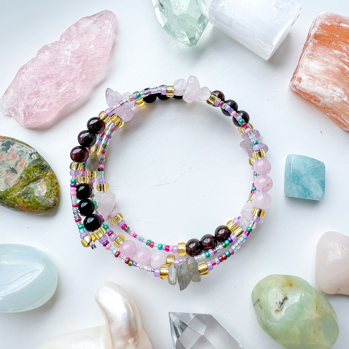 . ❤️ Grounded self love and acceptance bracelet ❤️ with garnet and kunzite