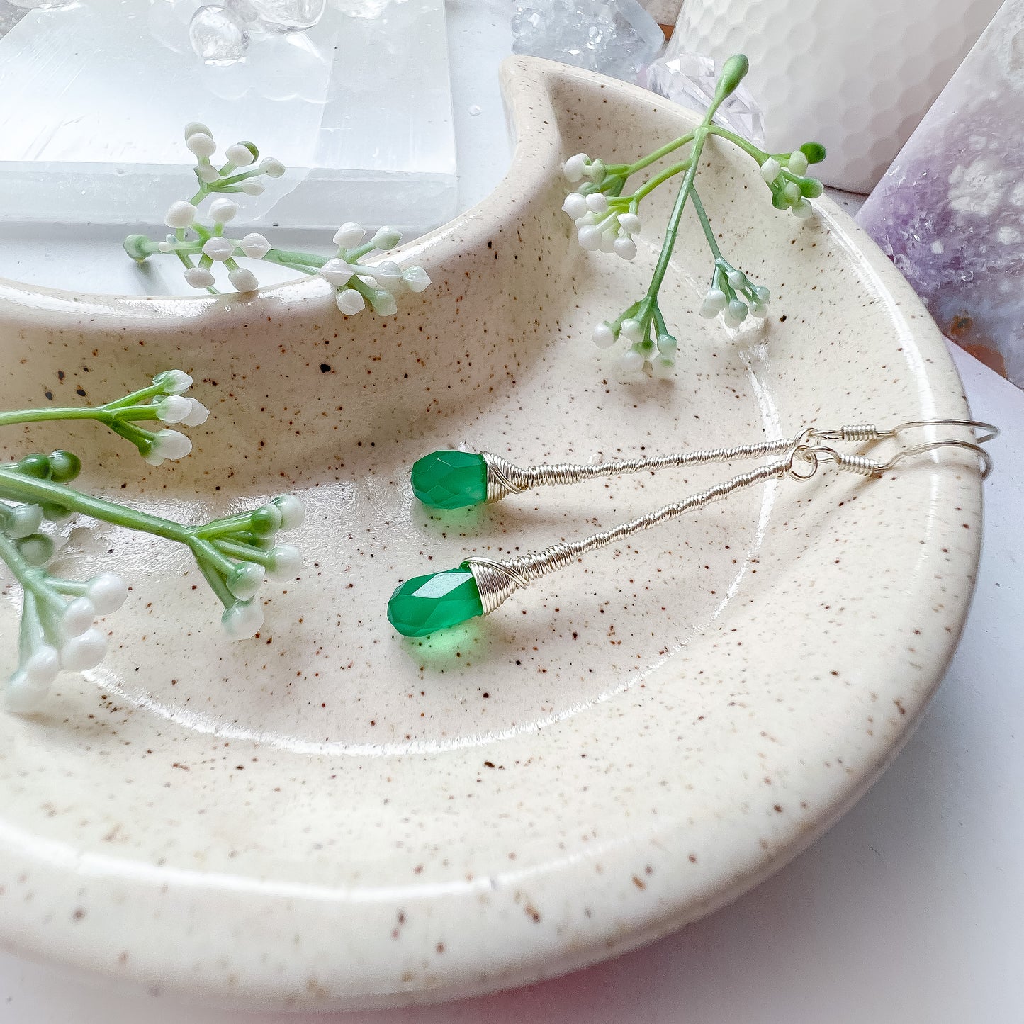 Green Onyx elegant drop earrings - silver