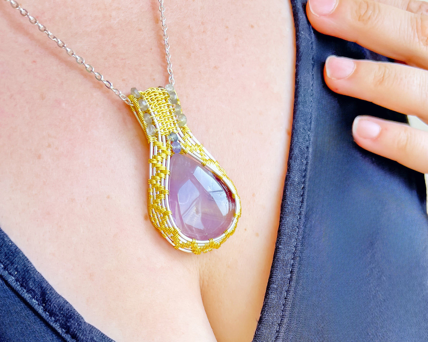 Chevron Amethyst crystal necklace for peace and serenirty