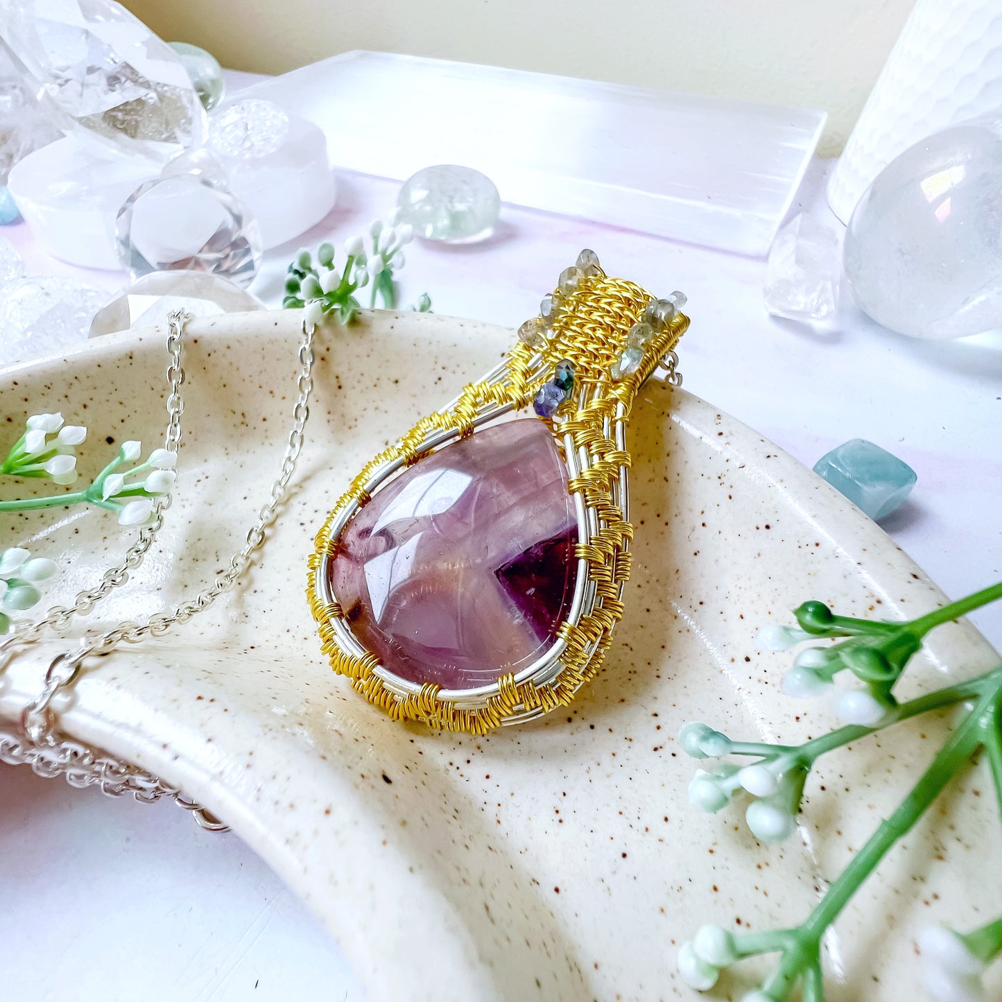 Chevron Amethyst crystal necklace for peace and serenirty