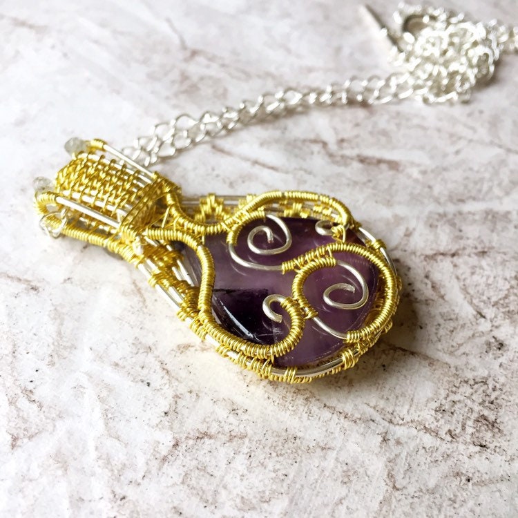 Chevron Amethyst crystal necklace for peace and serenirty