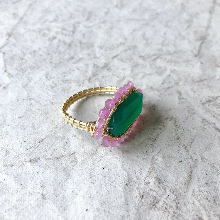 Pink sapphire and green onyx ring