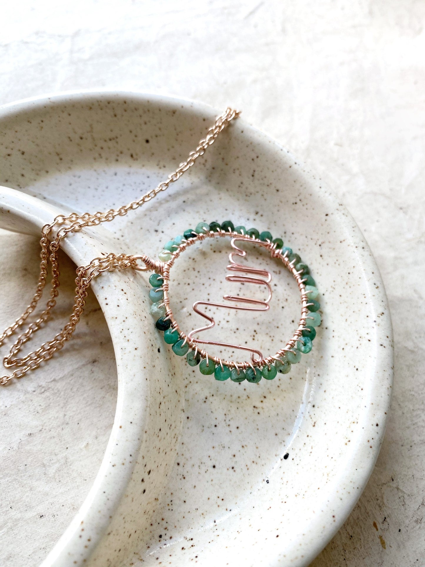 Emerald Mum necklace
