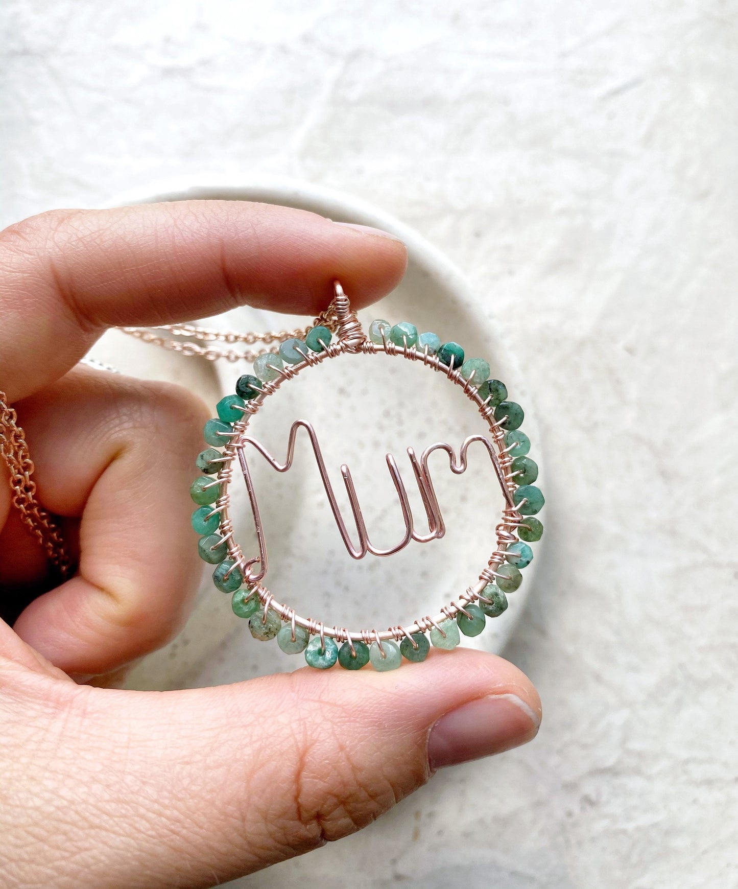 Emerald Mum necklace