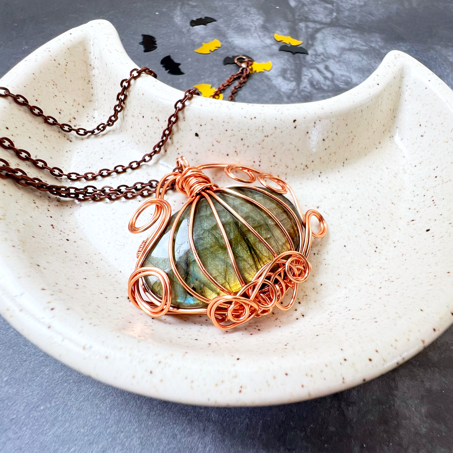 Golden flash labradorite pumpkin necklace