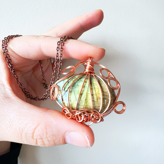 Golden flash labradorite pumpkin necklace