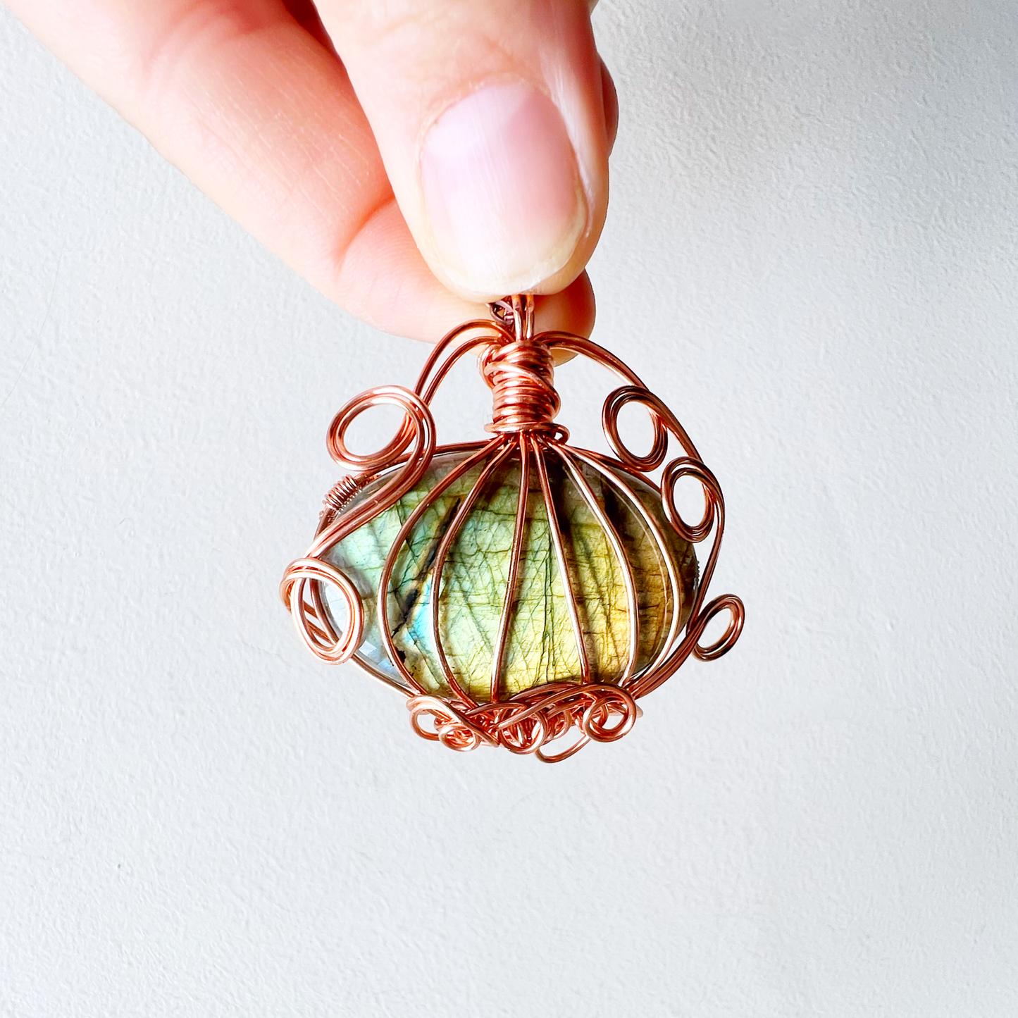 Golden flash labradorite pumpkin necklace