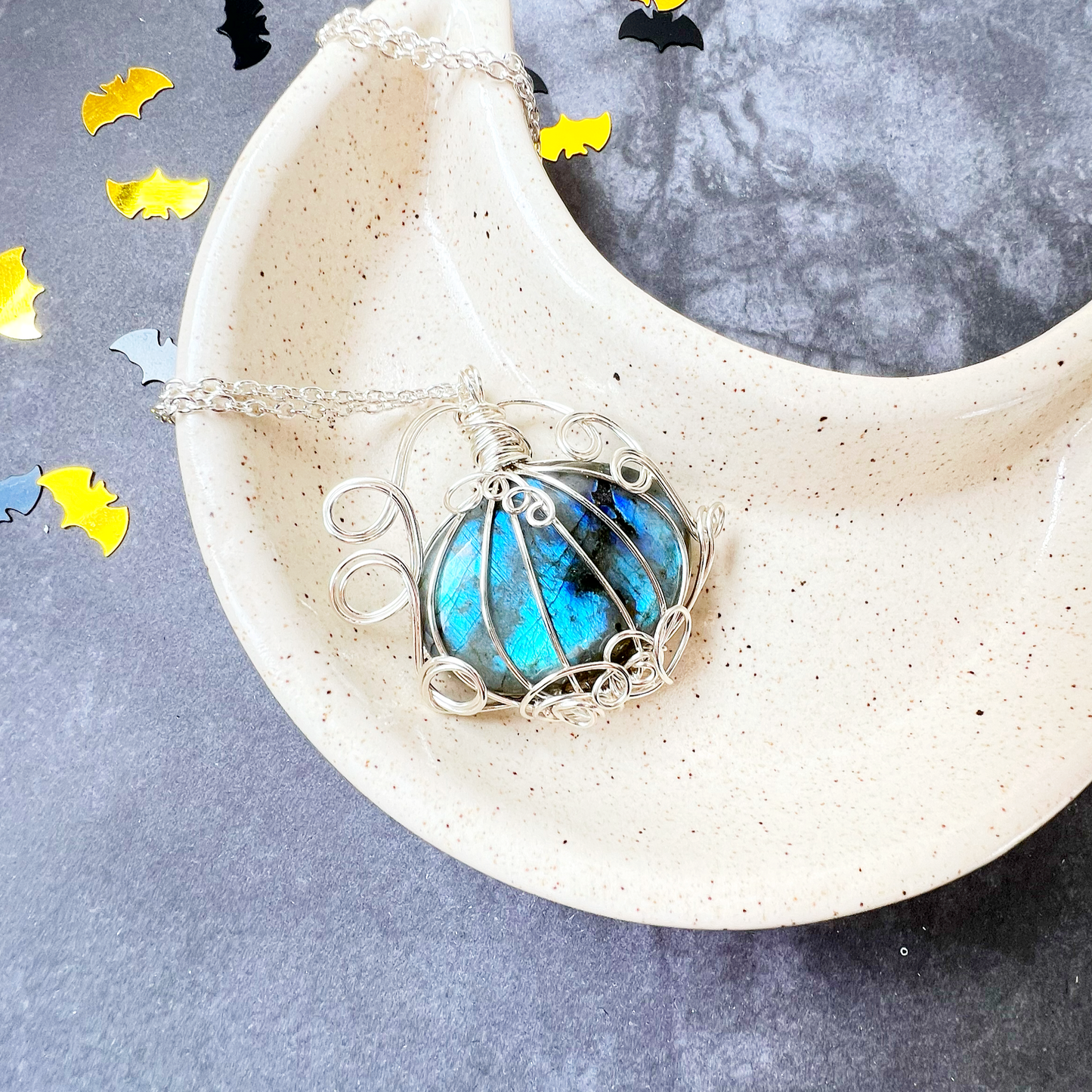 Blue flash labradorite pumpkin necklace