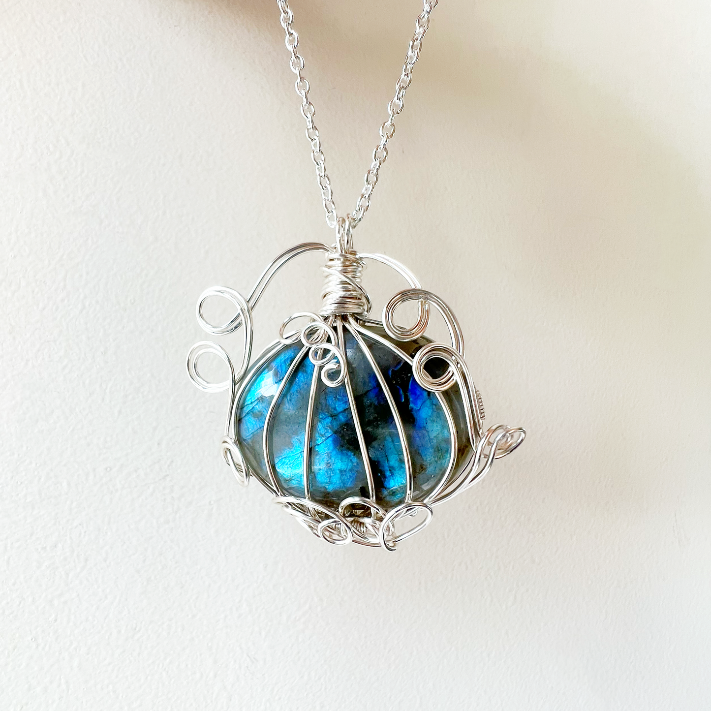 Blue flash labradorite pumpkin necklace