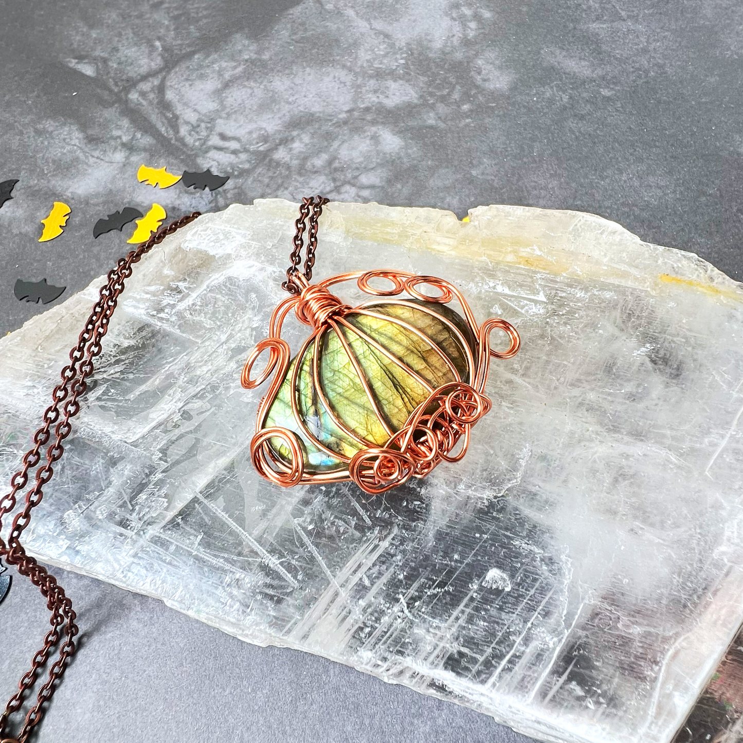 Golden flash labradorite pumpkin necklace