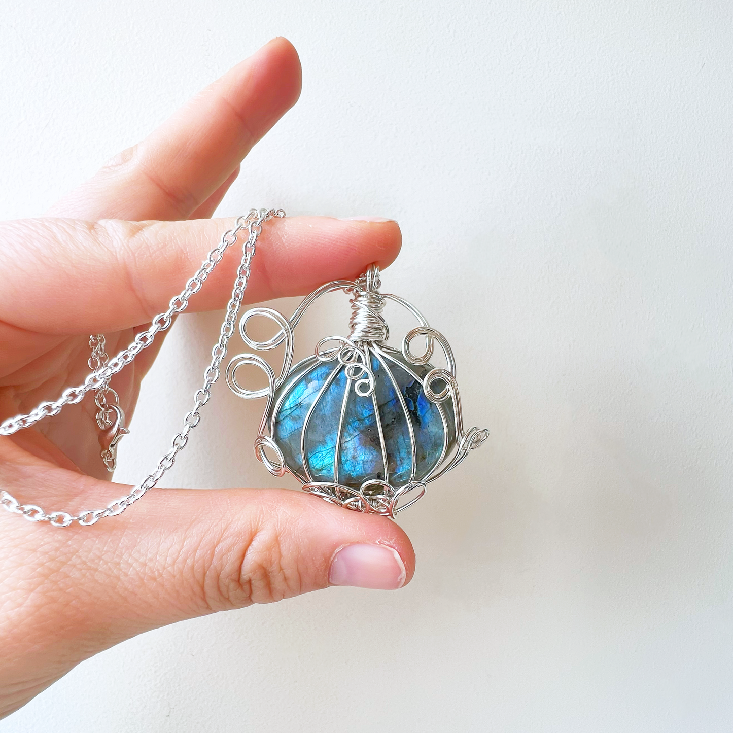 Blue flash labradorite pumpkin necklace