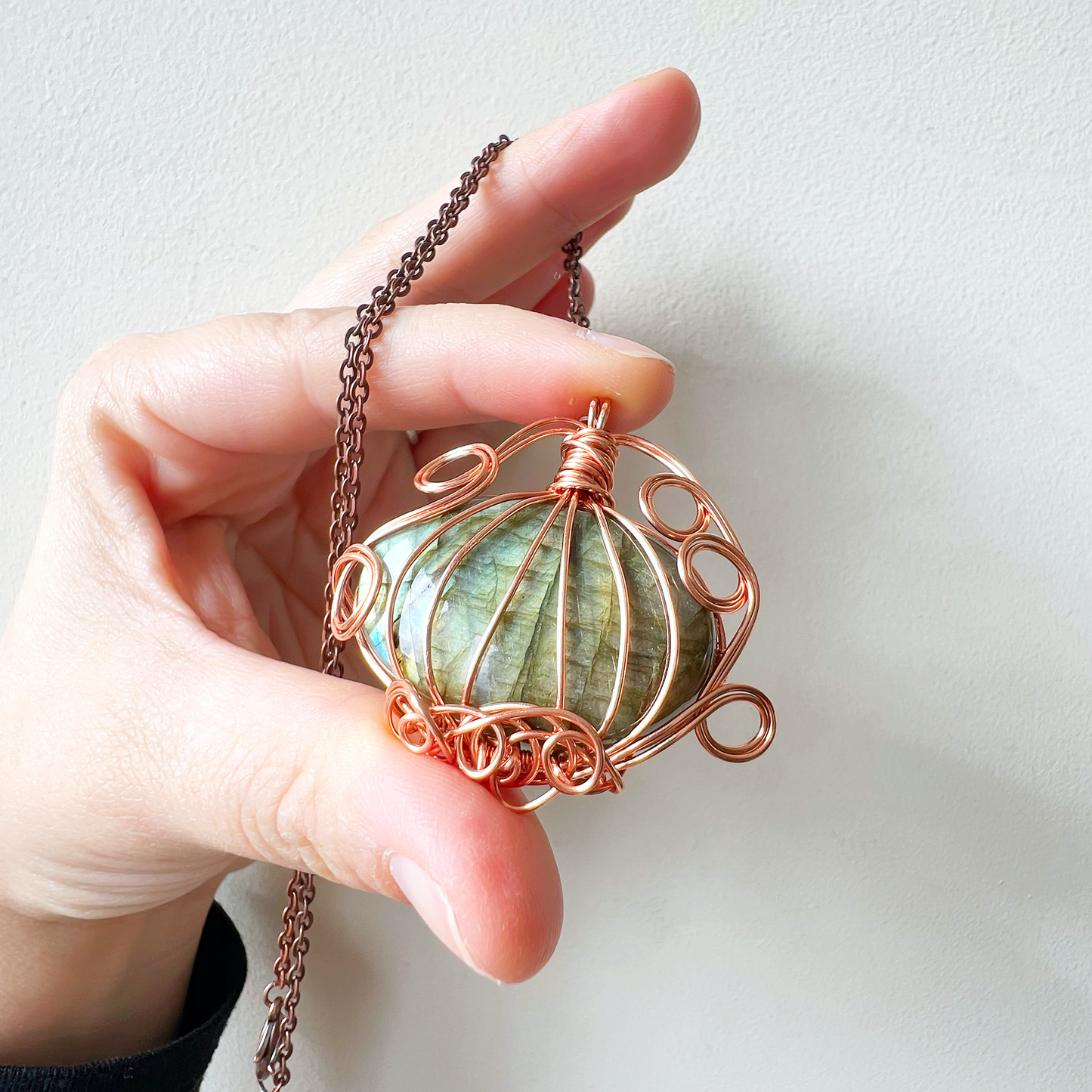 Golden flash labradorite pumpkin necklace