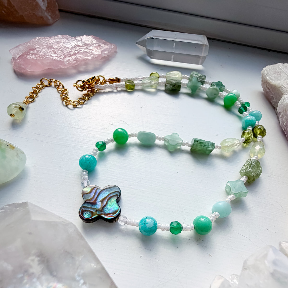 . 🌈✨💎 Heart Chakra Abalone Choker 💎✨🌈