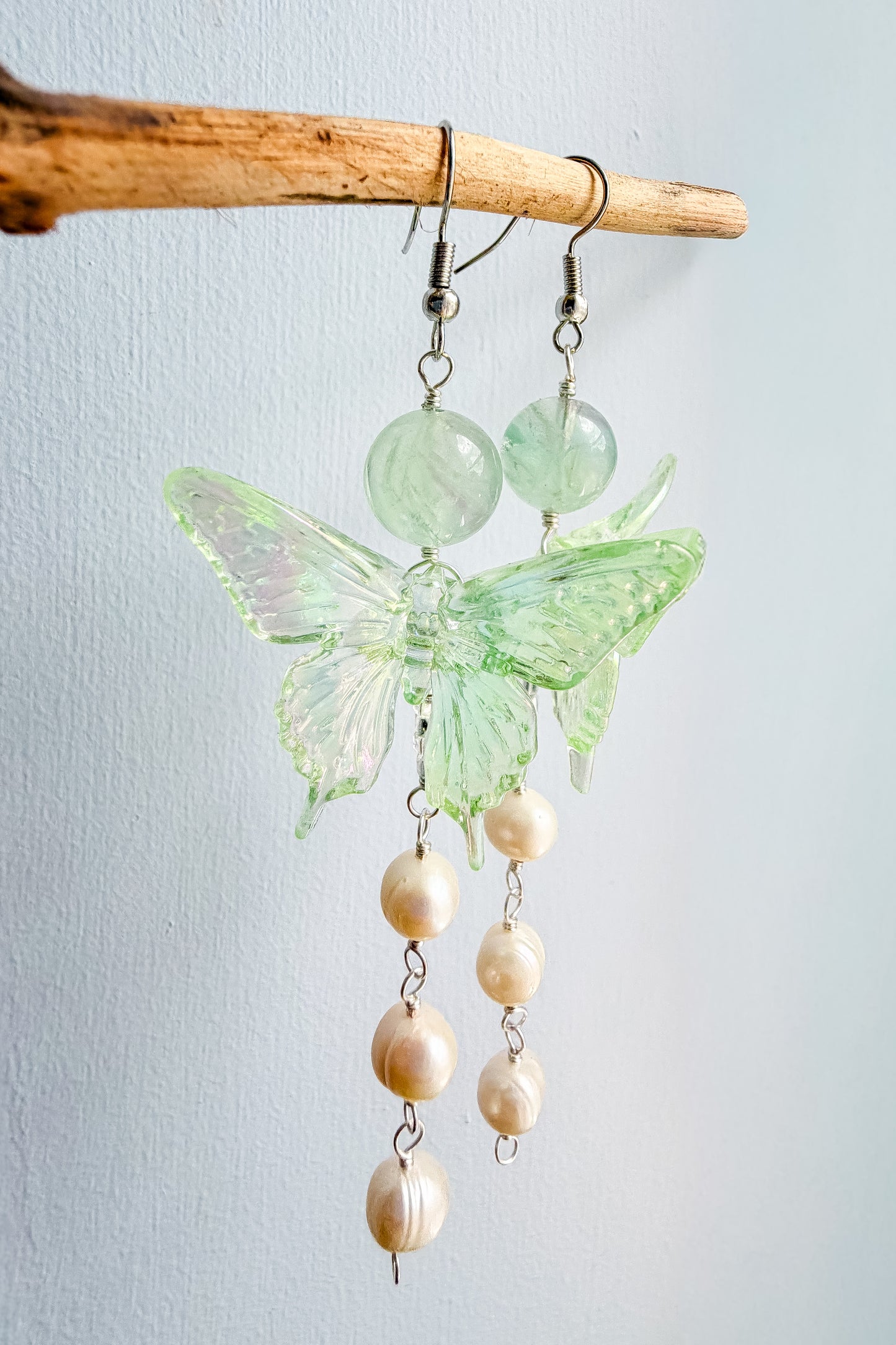 Green butterfly + fluorite + pearl drop chain earrings