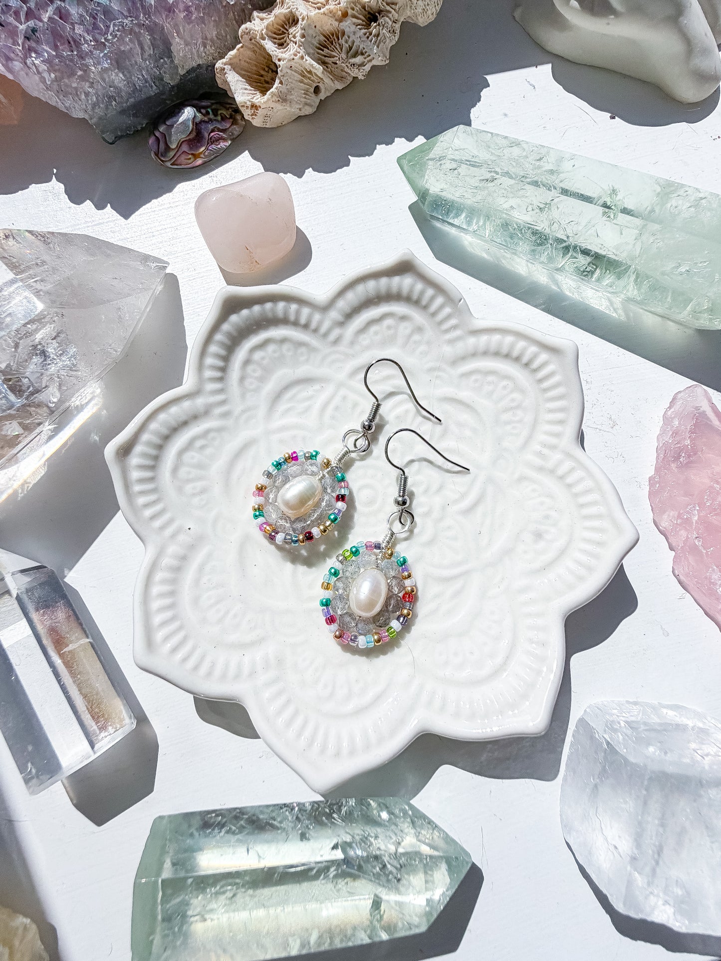 ✨ Rainbow Pearl Halo Earrings ✨ - Labradorite