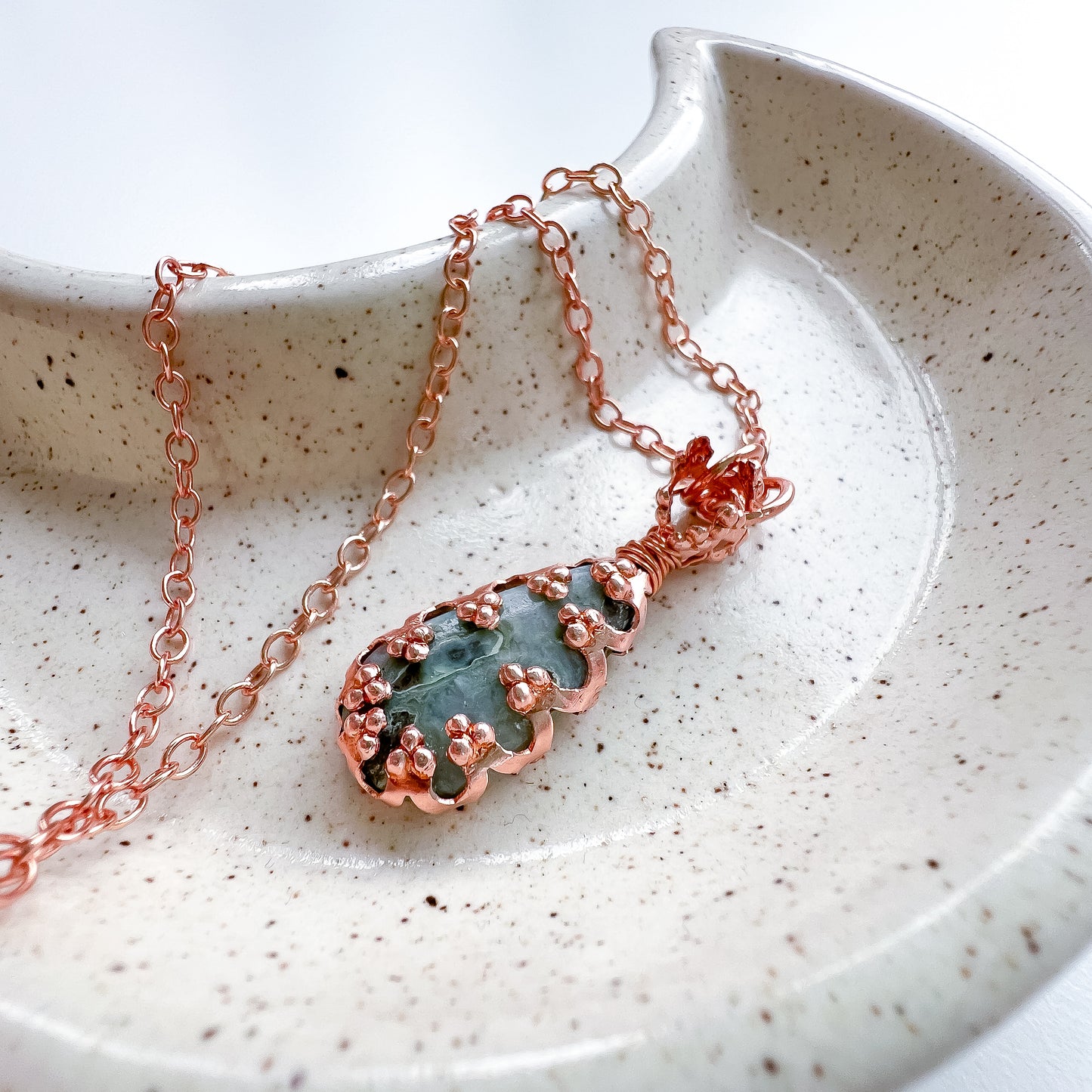 🌪✨ Crazy Lace Agate Crown Teardrop Necklace ✨🌪 Jewellery MakerTV Piece 🩷💚