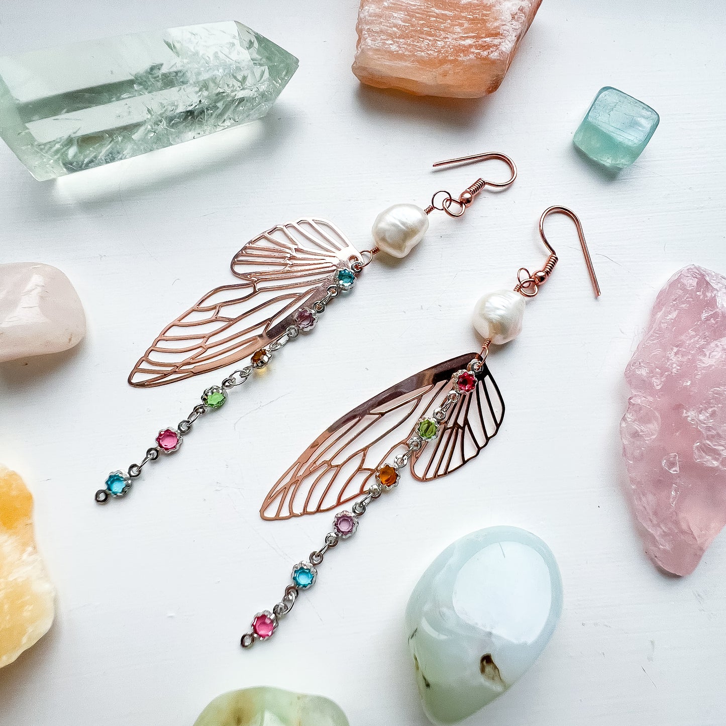 .🦋 Pearl glimmer-wing earrings - rose gold wings