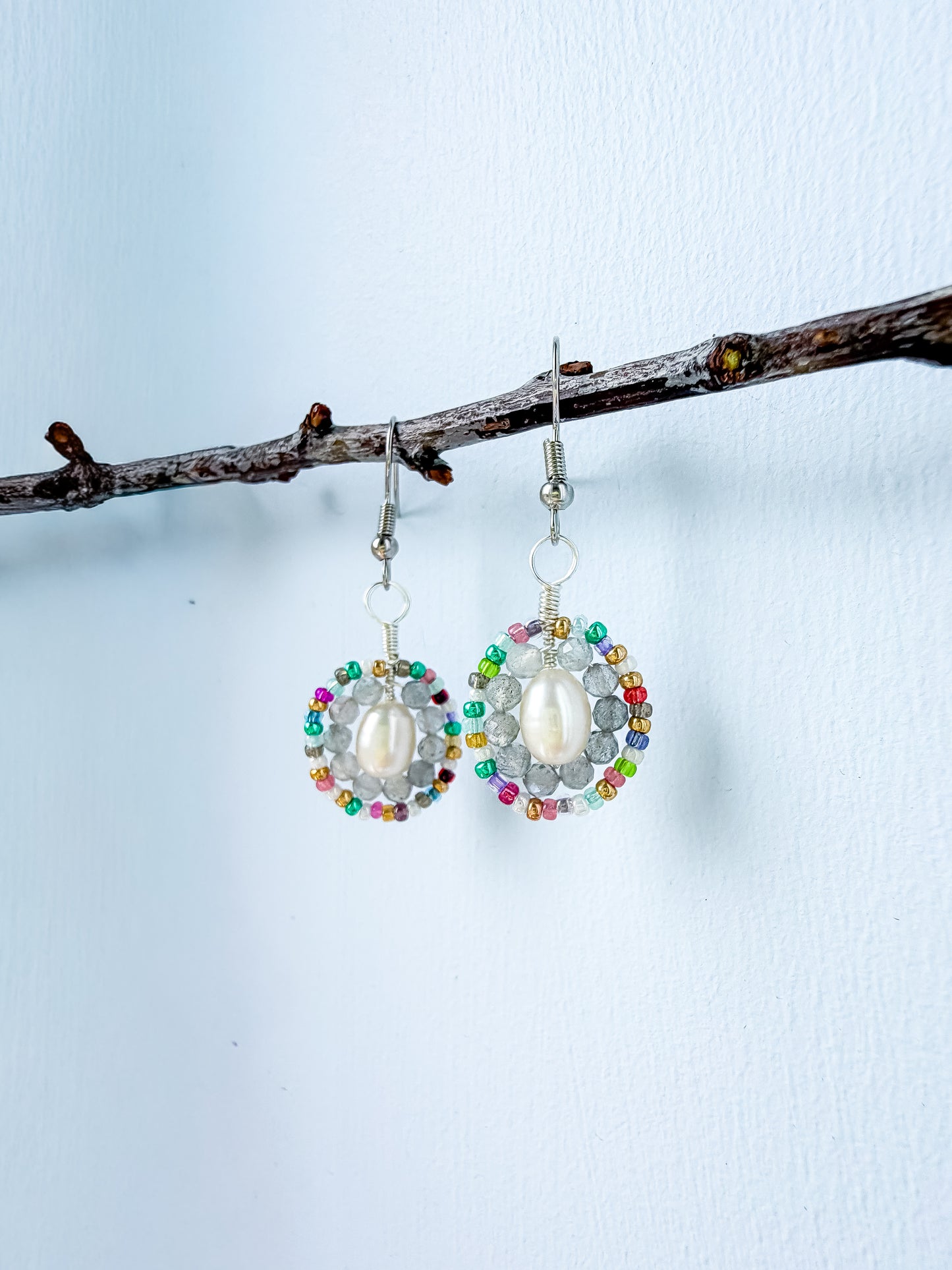 ✨ Rainbow Pearl Halo Earrings ✨ - Labradorite