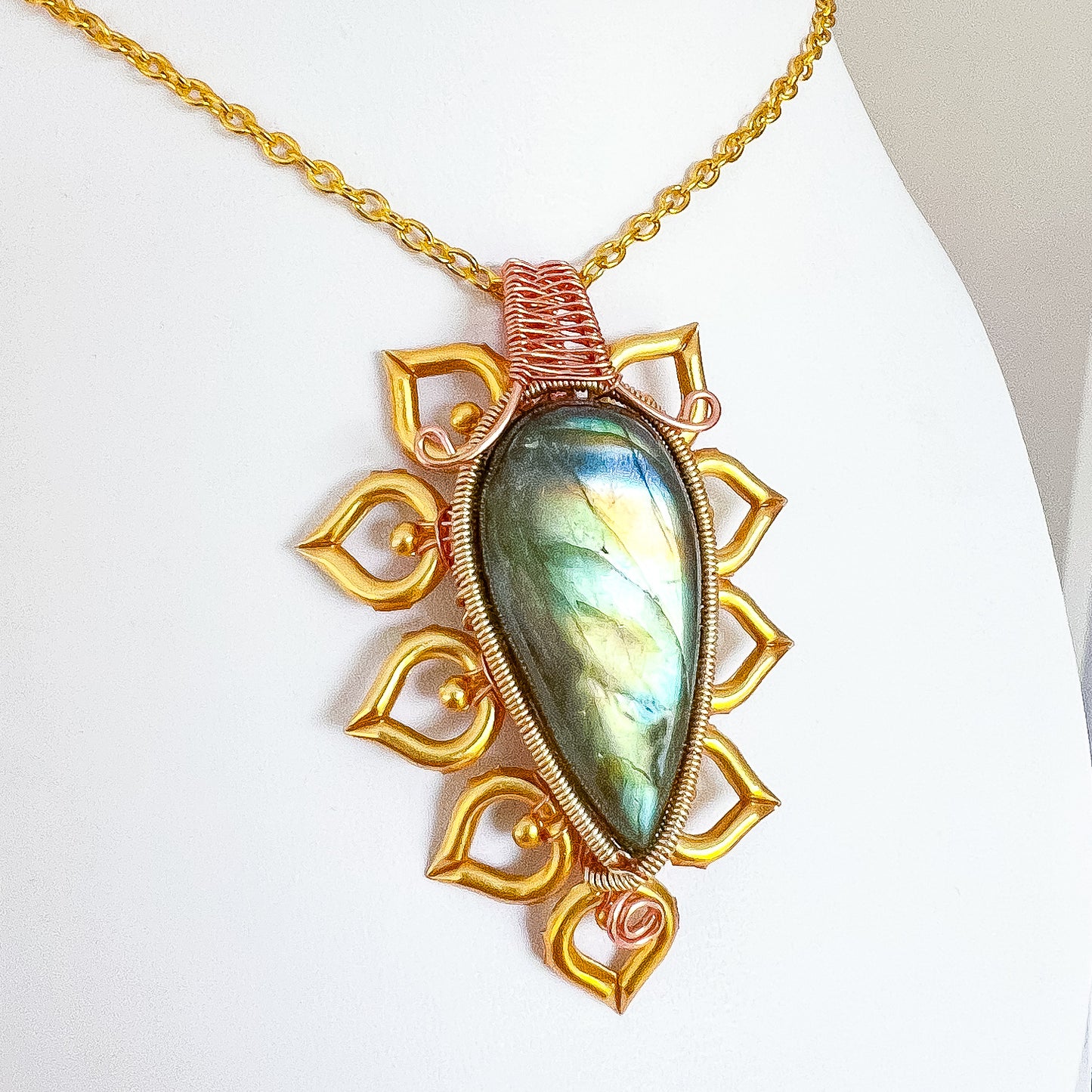 ✨🔥 Fire Burst Labradorite Necklace 🔥✨ Jewellery MakerTV Piece 🩷💚