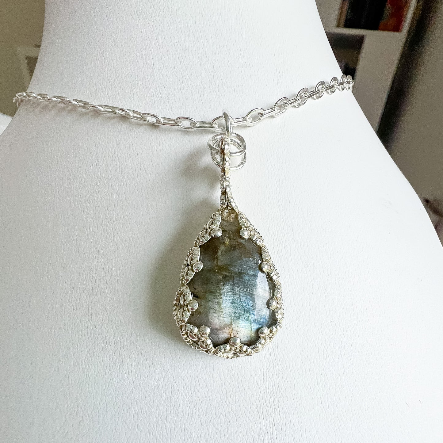 ✨🤍🩶 Labradorite Filigree Pendant 🩶🤍✨ Jewellery MakerTV Piece 🩷💚