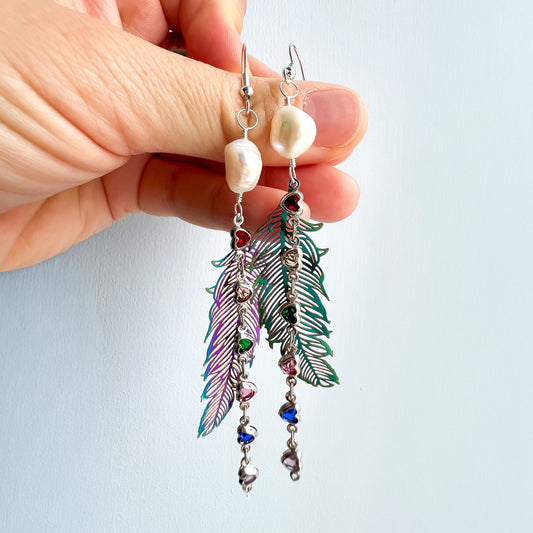 .🦋 Pearl glimmer-wing earrings - rainbow wings