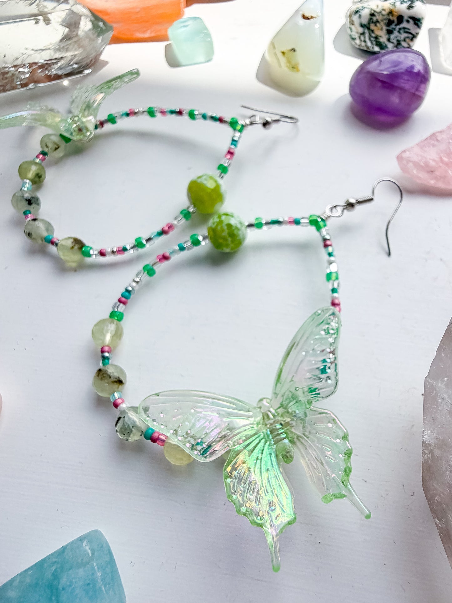 Into the green - Green butterfly + prehnite & green+white agate earrings