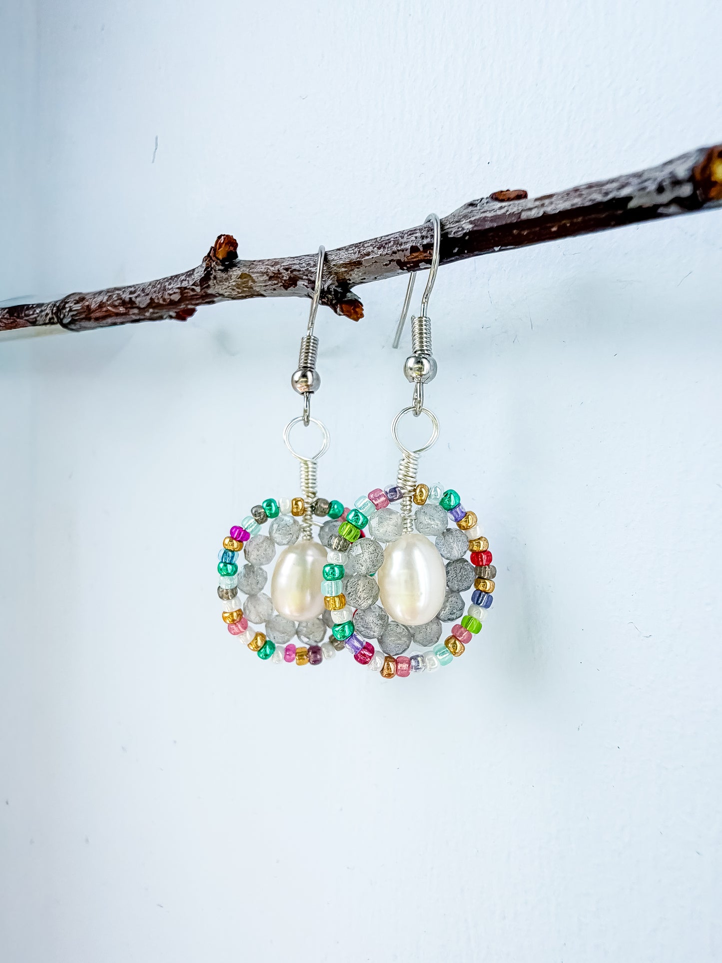 ✨ Rainbow Pearl Halo Earrings ✨ - Labradorite