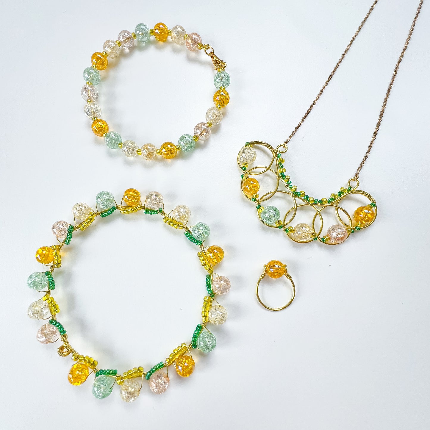 ☀️✨ Golden Loops Crackled Glass Necklace ✨☀️ Jewellery MakerTV Piece 🩷💚