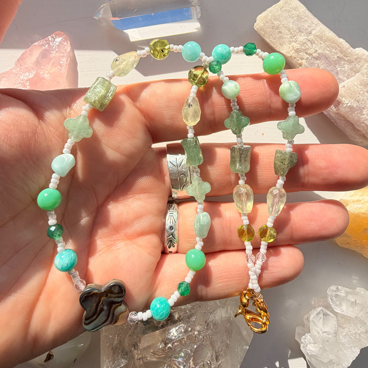 . 🌈✨💎 Heart Chakra Abalone Choker 💎✨🌈