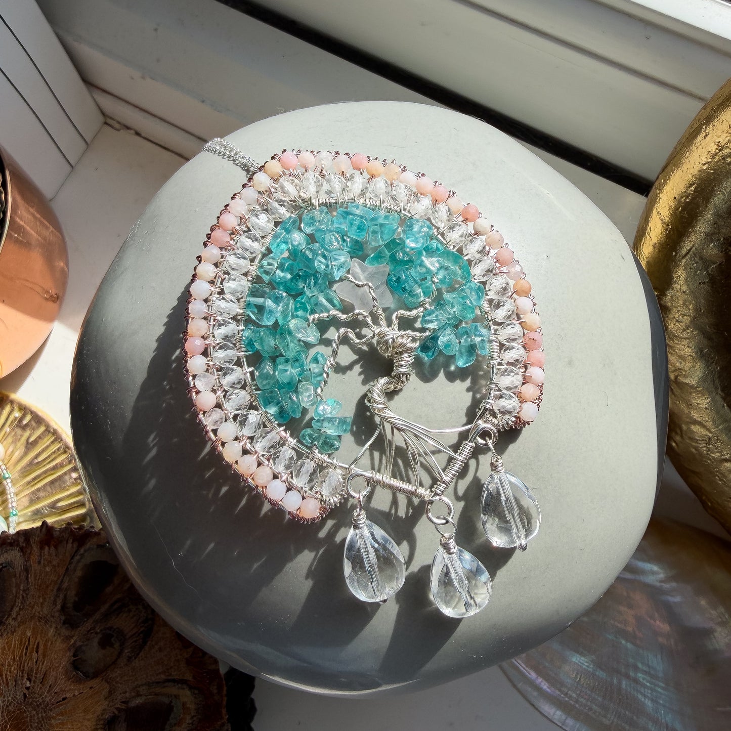 🩷✨🌿 Heart Centred Dreamer 🌿✨🩷 – Rose Quartz, Neon Apatite, Clear Quartz & Pink Opal Necklace
