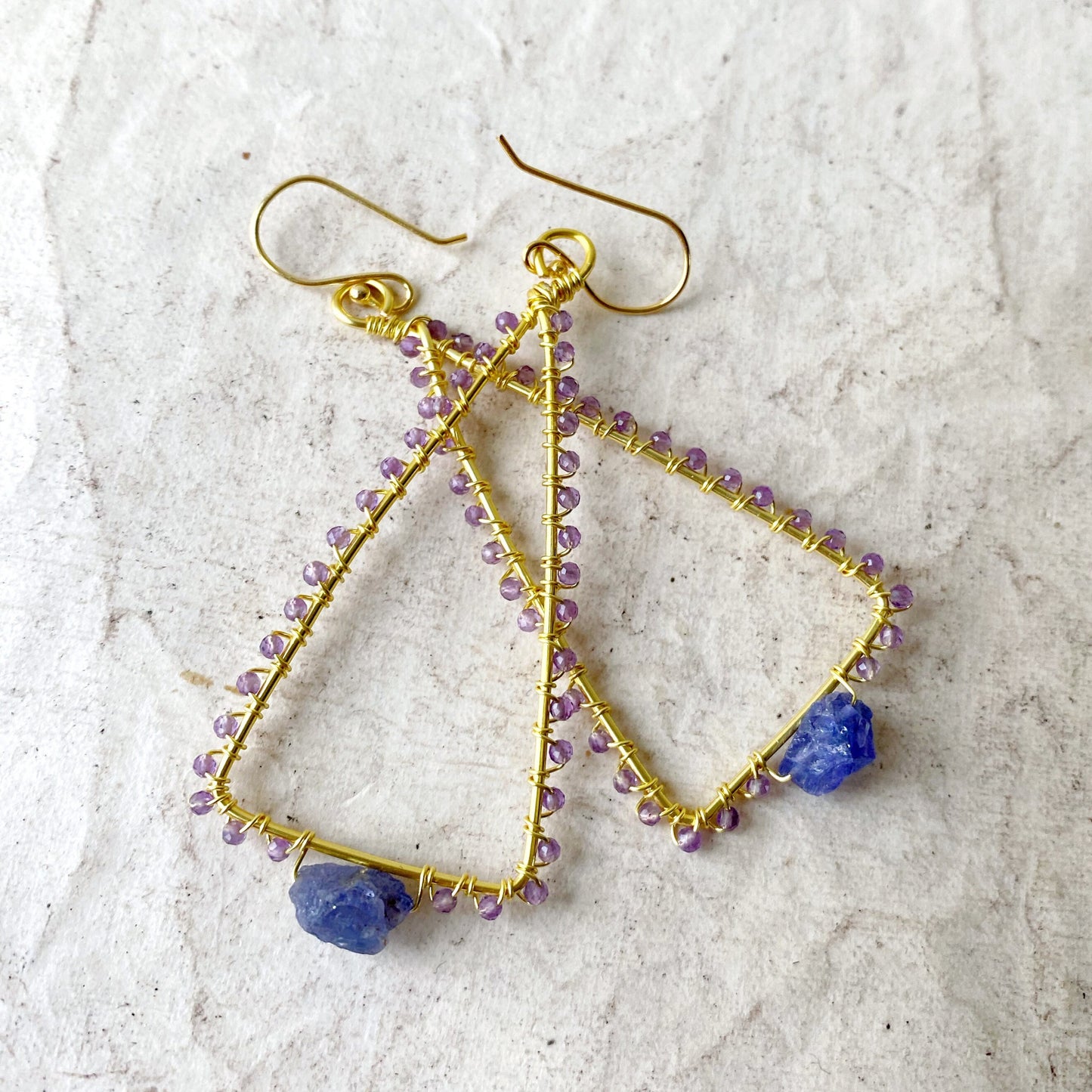 Tanzanite and Amethyst triangle earrings in gold