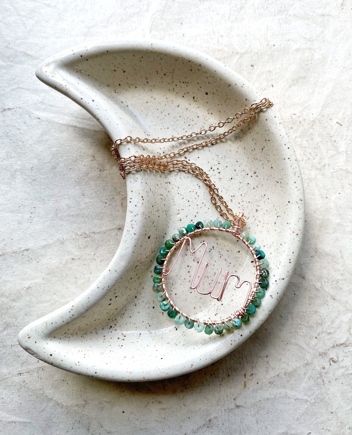 Emerald Mum necklace