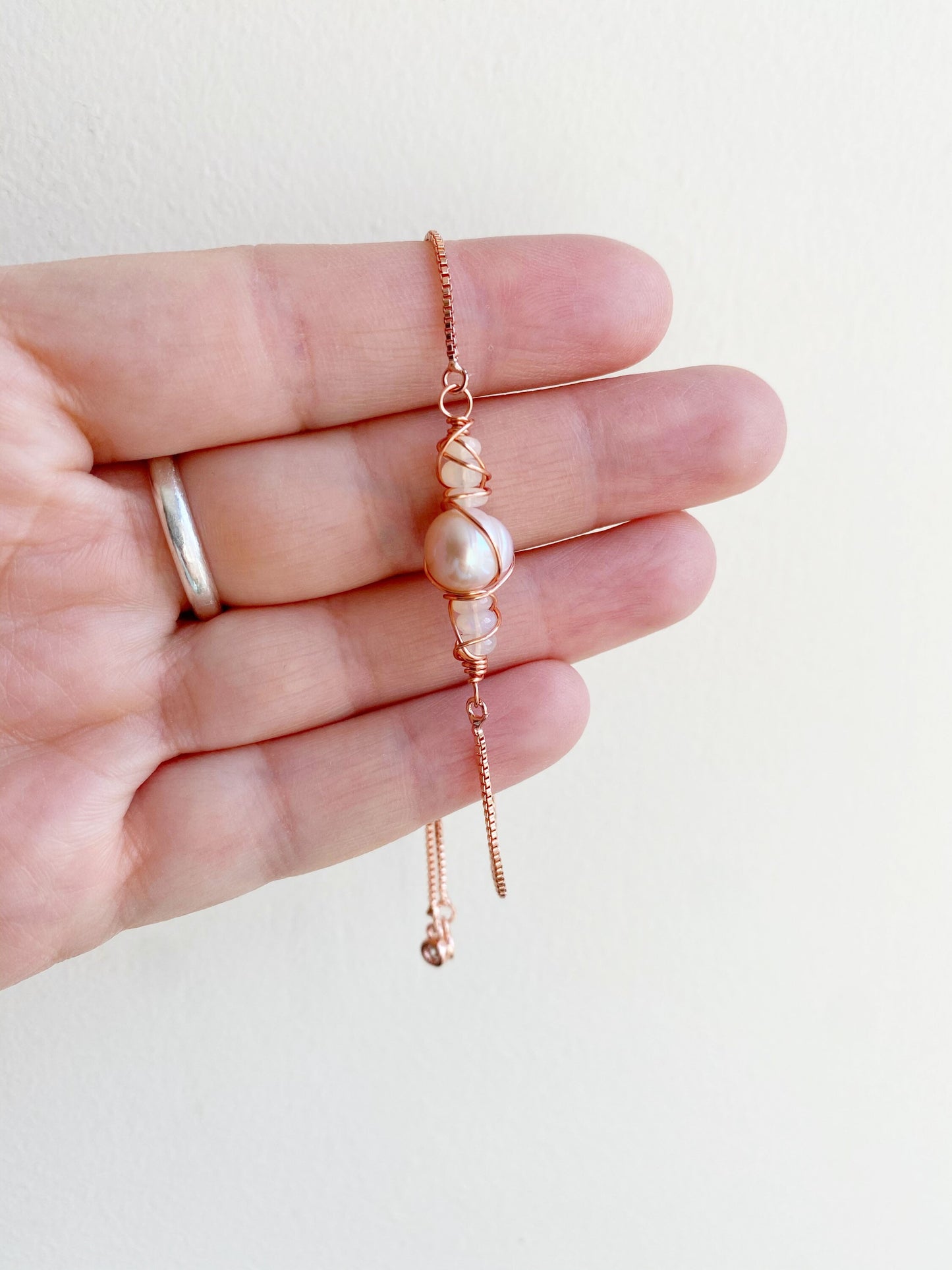 Pink pearl and opal adjustable bracelet