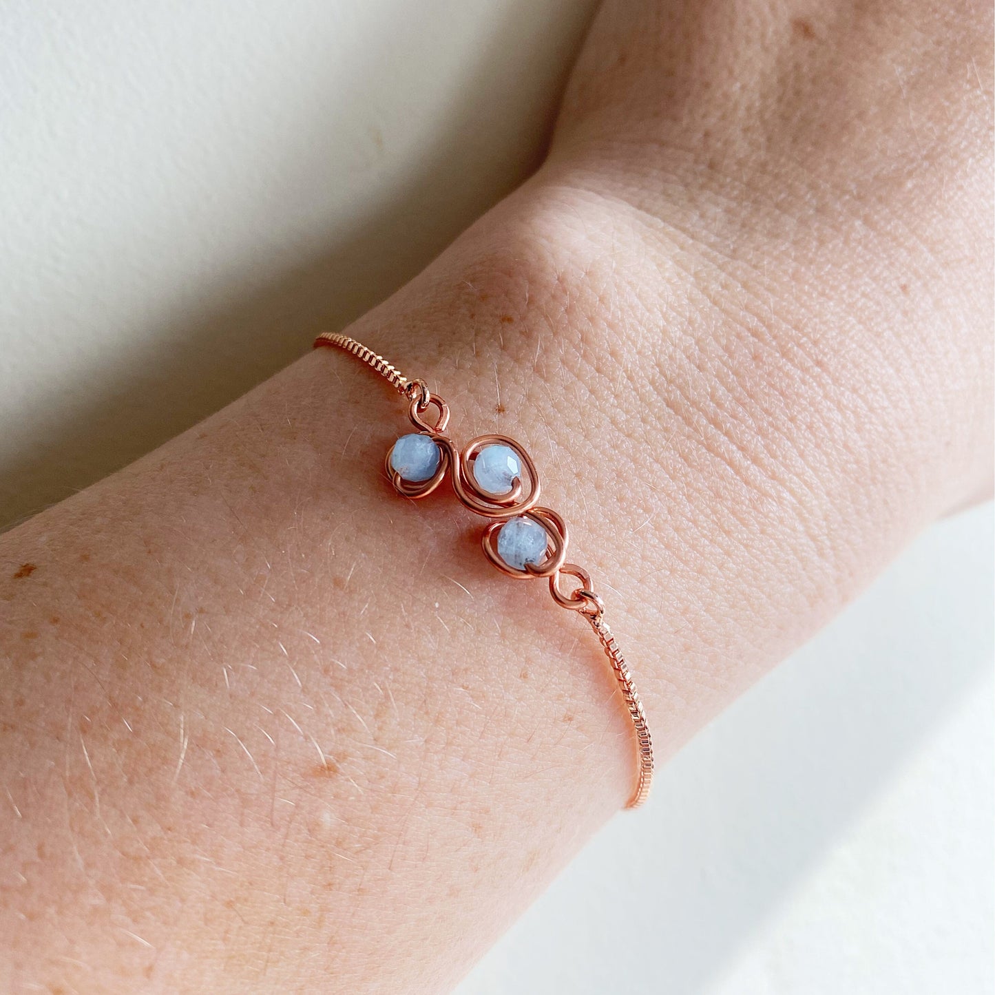 Aquamarine and copper adjustable bracelet
