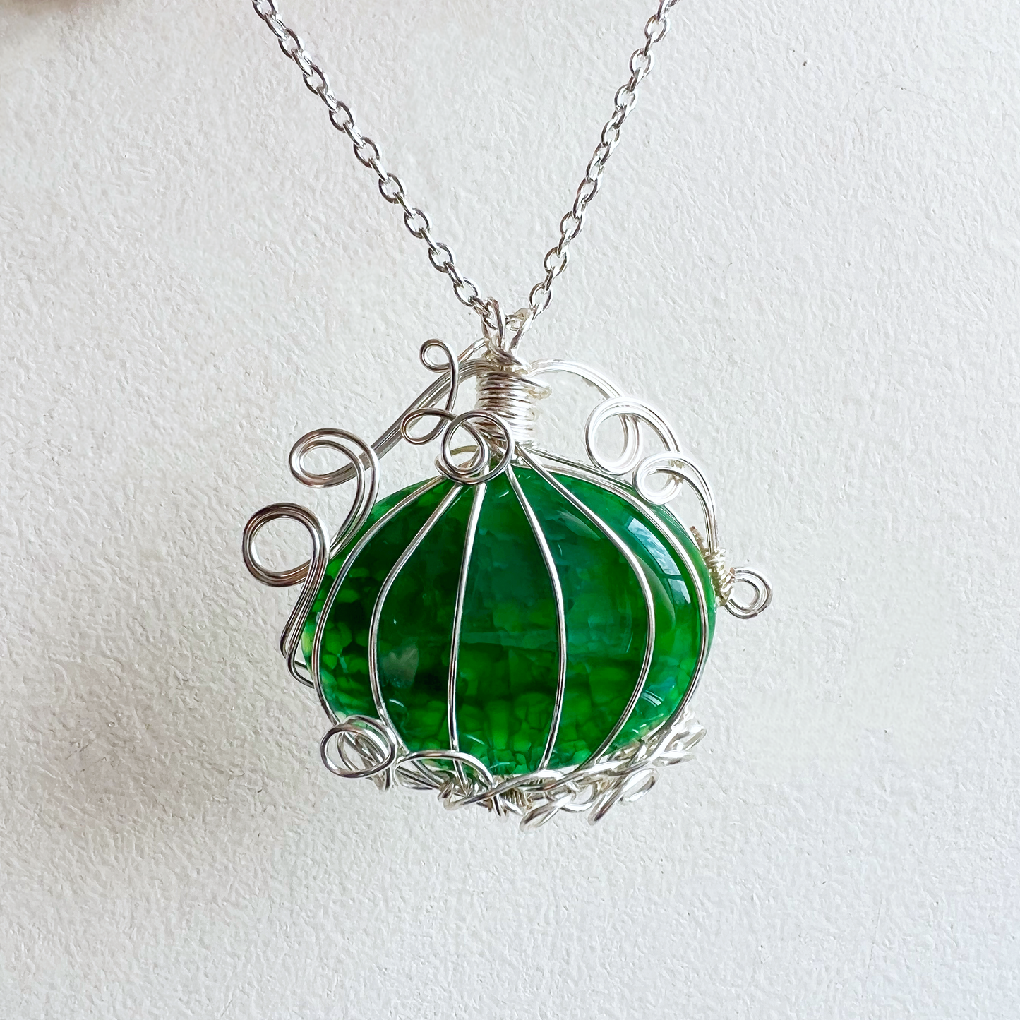 Green agate pumpkin necklace